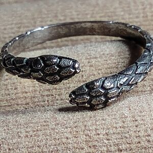 STERLING SILVER 🐍 🔥🔥SNAKE RING.👉🔌ADJUSTABLE- SIZE(S)/- 7,  8, OR 9.